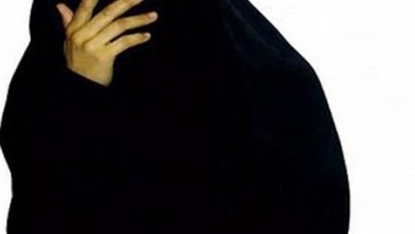 بعد عدة أشهر.. زوجة تكتشف أن زوجها «امرأة» 