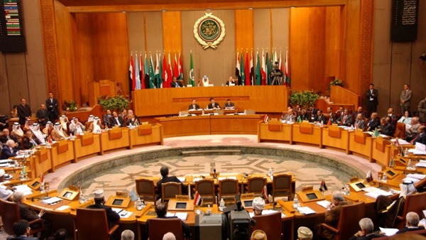 هريدي يطالب القمة العربية التنديد بالتدخل الإيراني والتركي بالمنطقة
