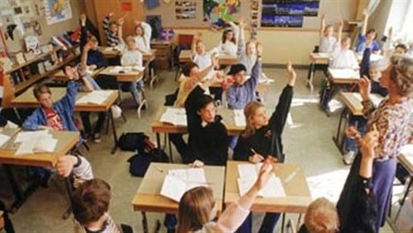 بالصور.. «حسنا سيف الدين» تحتفل «بالهالوين» بفستان مثير