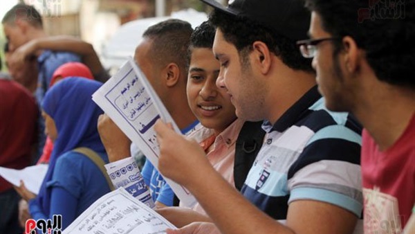 الثانى مكرر على الثانوية: «سألتحق بكلية الحقوق مثل والدى»