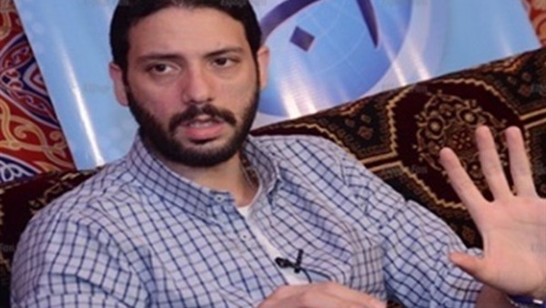 أحمد جمال سعيد: لو حد ليه فلوس عند والدى في رقبتي