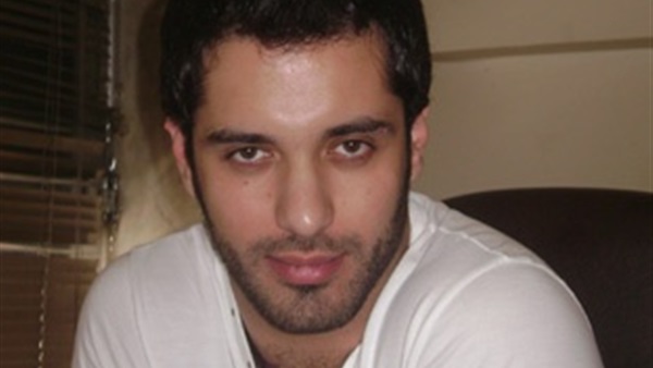 حسام طه يروج لألبومه بـ«أنا هعيش»