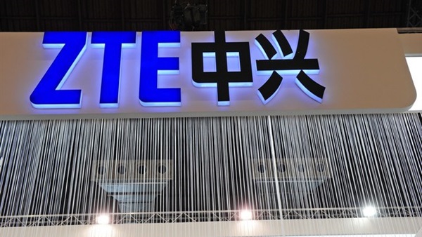 تورط 18 دوله في قضيه فساد بسبب شركه zte‏