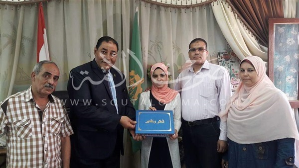 بالصور.. إدارة «قليوب» تكريم الأول مقرر على مستوى الجمهورية