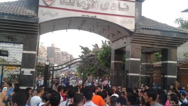 بالفيديو.. رئيس الزمالك يهدد الصحفين بالـ "منع" من دخول النادي