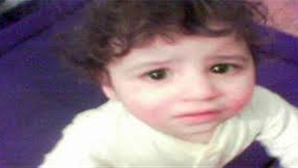 أم انجليزية تقوم بتجويع طفلها حتى الموت