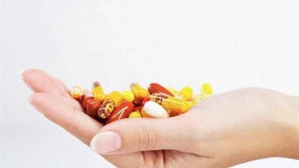 تناول المسكنات بجانب مضادات الاكتئاب يزيد خطر الإصابة بالسكتة الدماغية