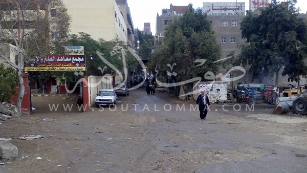 بالصور.. «مقلب القمامة».. شبرا الخيمة سابقًا.. الأهالى بين حصار دخان المصانع والروائح الكريهة.. عشرات الوفيات يدفعون ثمن الإهمال.. مطالب حول بالإهتمام بالمناطق العشوائية.. والحكومة «خارج نطاق الخدمة»