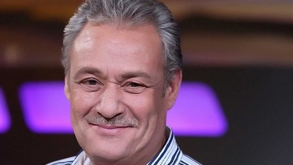 فاروق الفيشاوى: «الفنانة اللى تتحجب تقعد في بيت جوزها وتسيب الفن» 