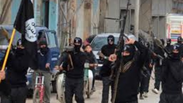داعش الإرهابي يعدم 17 ويخلع الزي الأفغاني بالموصل