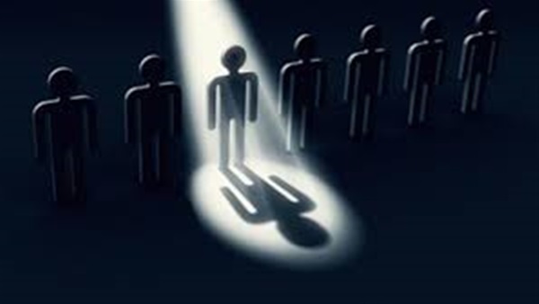 كيف تتحول من شخصية مملة إلى شخصية جذابة