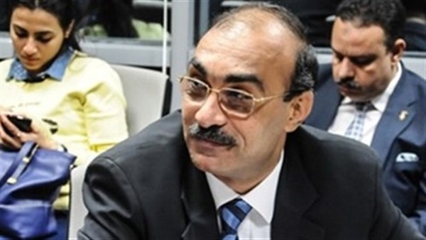 «إيهاب منصور» يتقدم بطلب إحاطة حول متابعة الحكومة أزمة ارتفاع الجنيه