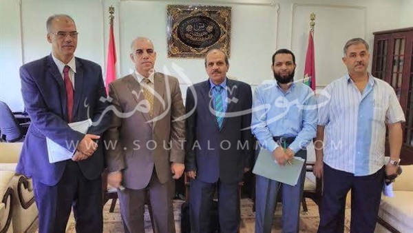 بالصور..جامعة الفيوم تبحث أوجه التعاون مع الهيئة العامة لمحو الأمية 