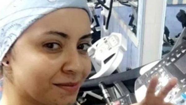 بالصورة..«ياسمين نيازى» تشجع نفسها على ممارسة التمارين الرياضية