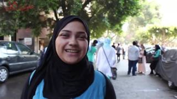 بالفيديو.. تضارب آراء المواطنين حول انخفاض سعر الدولار