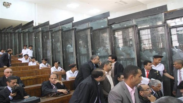 «مشدات كلاميه» بين الدفاع والمحكمة خلال محاكمة قتلة «بركات»