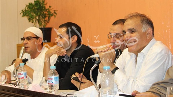 بالصور.. رئيس دسوق يُناقش تطوير وترميم مسجد «الدسوقى»