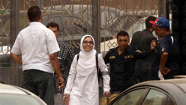 مصدر قضائي : يتم نظر حبس المصورة إسراء الطويل.. اليوم