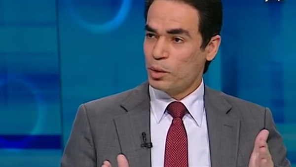 أحمد المسلماني يكشف تفاصيل وفاة أحمد زويل