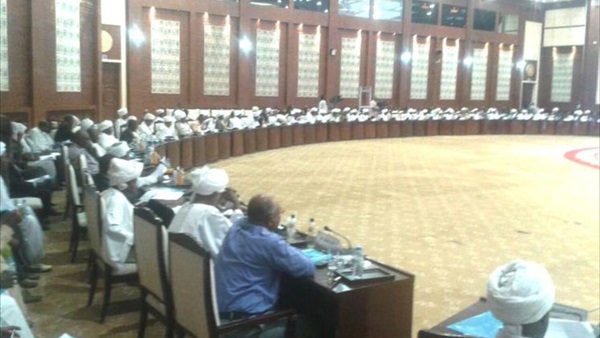 100 حزب وحركة تشارك في عمومية الحوار الوطني بالسودان