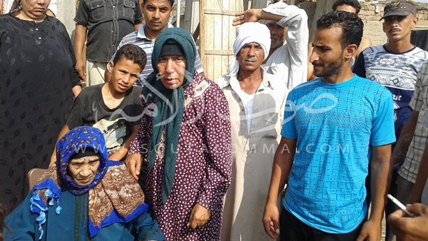 بالفيديو والصور.. مواطن يستغيث بمحافظ الدقهلية لحمايته من بطش خفير نظامي