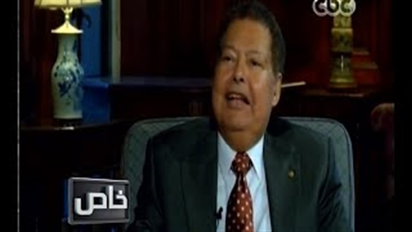 بالفيديو.. تعرف على ما قاله أحمد زويل عن زوجته