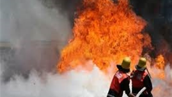  استمرار كابوس الحرائق في مصر.. السيطرة على حريق بمحطة وقود في الوادى الجديد.. ألسنة اللهب تلتهم شقة سكنية بـ«المنيب» تستخدم كمخزن للأدوات الكهربية.. واندلاع النيران بكابل كهرباء بمنطقة المريوطية