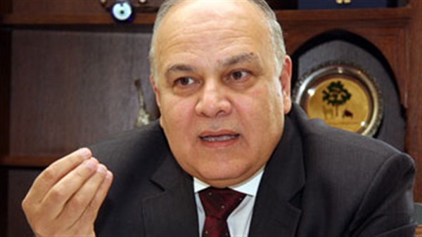 صدور ديوان حكاية أمه للشاعر عزت سلامة