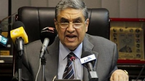 وزير الكهرباء يعد بزيادة منافذ بيع كروت شحن العدادات 