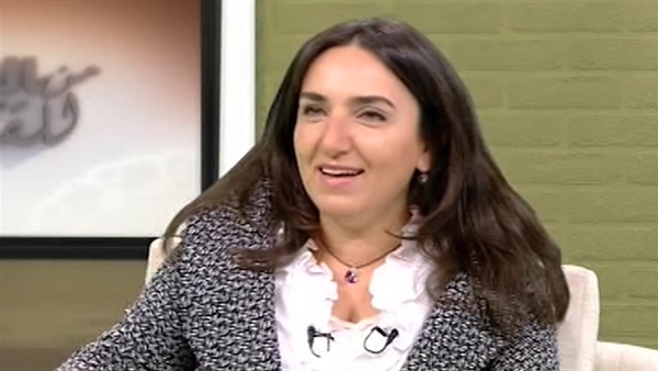 رضوى سعيد توضح أسهل إجابة لسؤال الطفل «ماما أنا جيت منين»