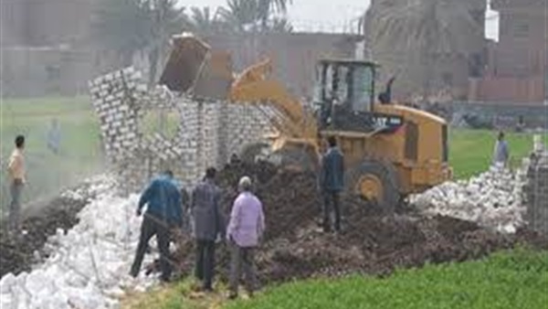 تنفيذ 28 قرار إزالة تعديات على الأراضى الزراعية بالدقهلية