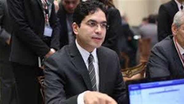 «داوود» يشهد مناقشة مشكلات تنسيق رياض الأطفال بدمياط