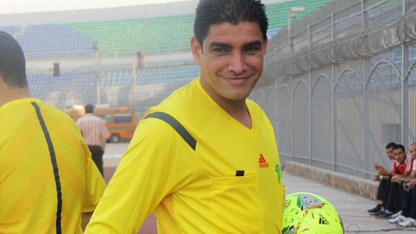 «نور الدين» حكمًا لمباراة الزمالك وذئاب الجبل