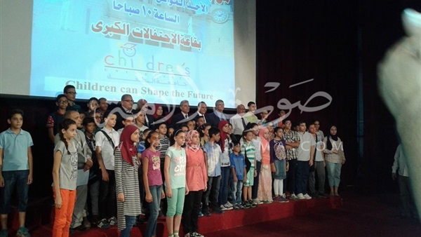بالصور.. توزيع الأطفال الموهوبين على كليات جامعة القاهرة