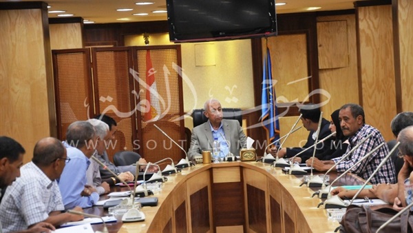بالفيديو والصور.. حجازي يتابع نتائج الجولات المفاجئة «للجان المحافظ»