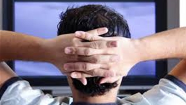 كثرة الجلوس أمام التلفاز تعرض لخطر الوفاة