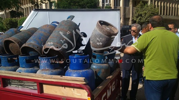ضبط سائق بحوزته اسطونات غاز مدعمة قبل بيعها في السوق السوداء