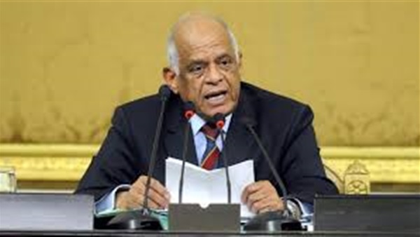 نبيل الحلفاوي يسخر من فوز الزمالك علي المقاولون 