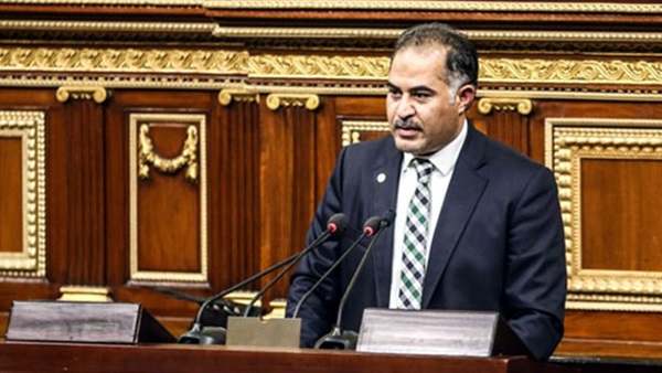 «وكيل النواب» يقدم طلبا بتعيين أحد المواطنين في «البنك الأهلي»