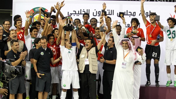 المنتخب البحريني يتوج بالبطولة الخليجية للناشئين تحت 15 سنة