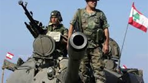 الجيش اللبناني يواصل قصف المسلحين شرق البلاد