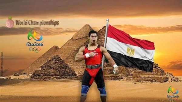 محافظ الفيوم يكرم البطل المصرى محمد إيهاب الحاصل على «البرونزية»
