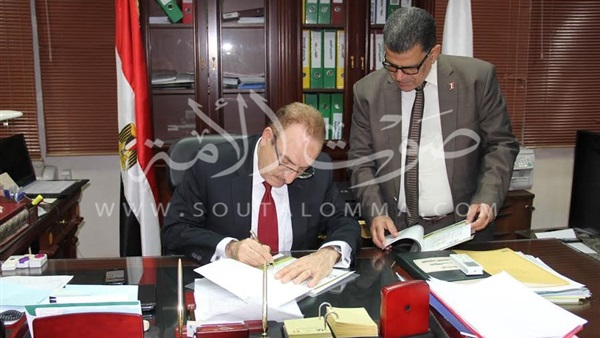 بالصور.. محافظ بني سويف يعتمد نتيجة الدور الثاني للاعدادية بنسبة نجاح 92.2% 