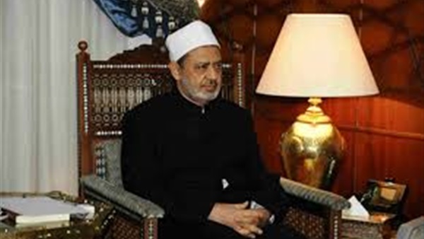 الأزهر يتكفل بعلاج طالب قفز من الدور الثاني لصعوبة الامتحانات
