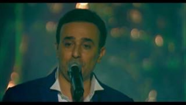بالفيديو والصور..شاهد كيف رد صابر الرباعي على صورة الضابط الإسرائيلى