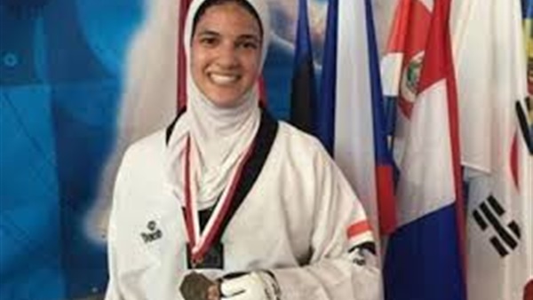 بالصور.. «هدايا ملاك» تزين نادي الصيد احتفالا ببرونزية «ريو 2016»