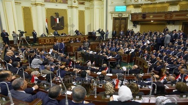 باحثة قانونية توضح سلبيات توقيت صدور قانون «القيمة المضافة»