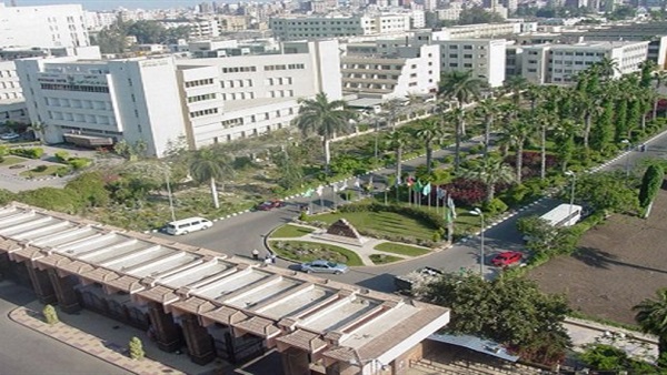 سقوط مدرج "هندسة المنصورة" بالكامل بسبب الأمطار