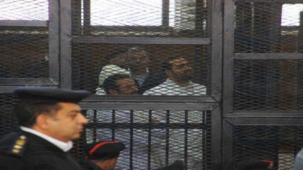 معاناة زوجات معتقلي الرأي في مصر.. «ريهام إبراهيم» لـ«أحمد ماهر»: «وحشتنا يا أعظم زوج.. مستنينك».. «نورهان حفظي» تقاتل لإنقاذ حياة «دومة» بعد إصابته بالمرض.. وسجن «علاء عبد الفتاح» يكبل عائلته