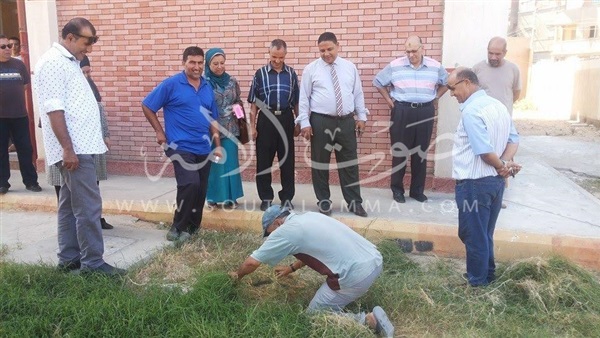  بالصور.. وكيل تعليم دمياط يتفقد مخازن الكتب الدراسية